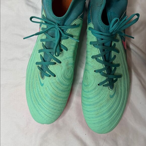 Nike Phantom Luna 2 Academy LV8 MG High Top Soccer Cleats FJ2561-300. Size 10.5. - Picture 4 of 8